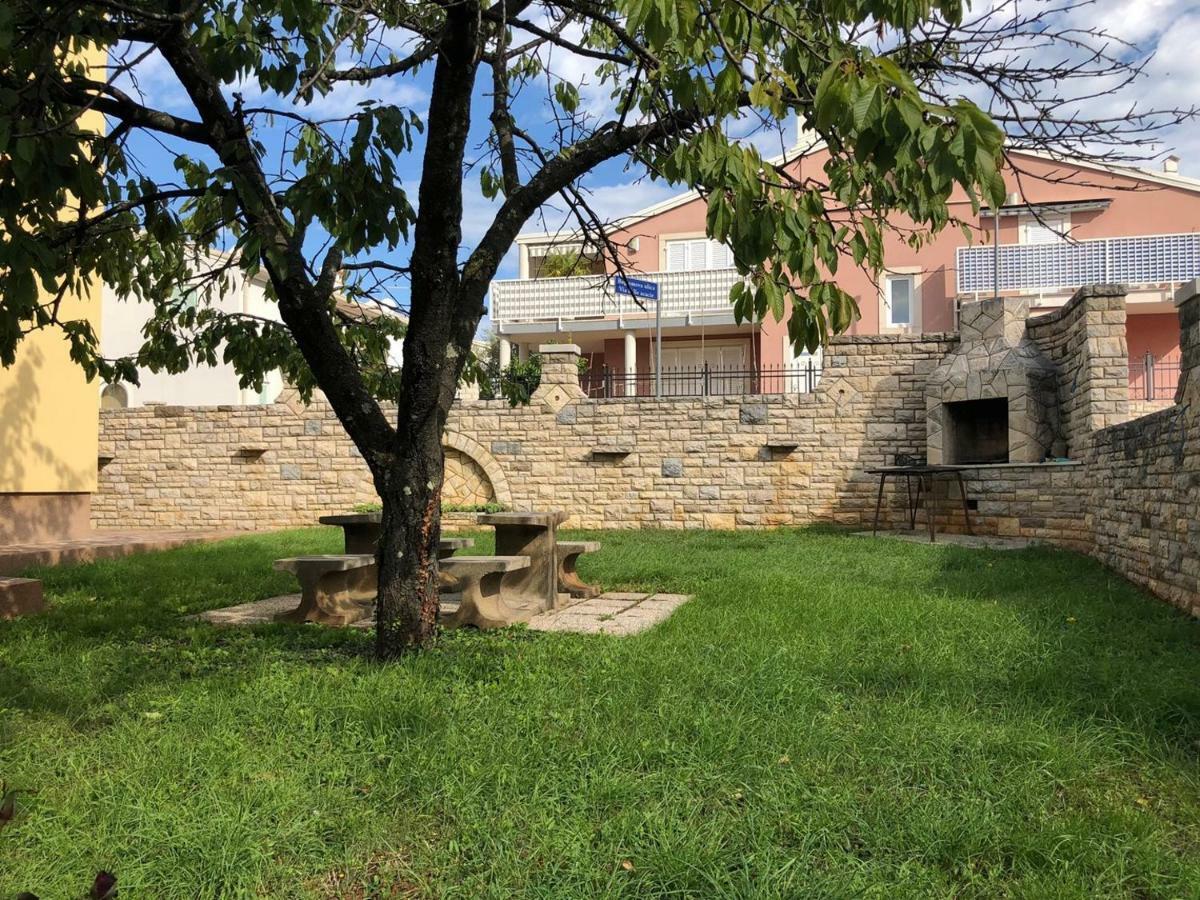 Mariella Otel Bašanija Dış mekan fotoğraf